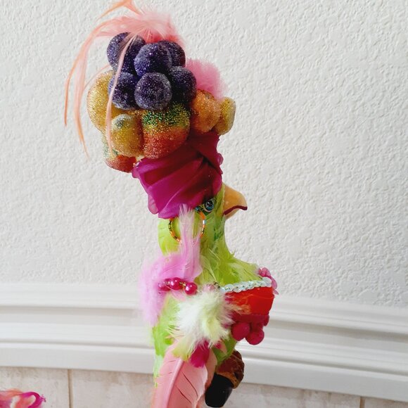 Katherine's Collection Wayne Kleski Carnival Party Set - Picture 4 of 16